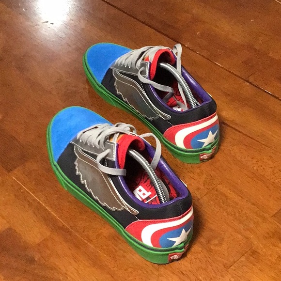 Vans Avengers Collab Sneakers | Size 10.5 - Picture 5 of 5